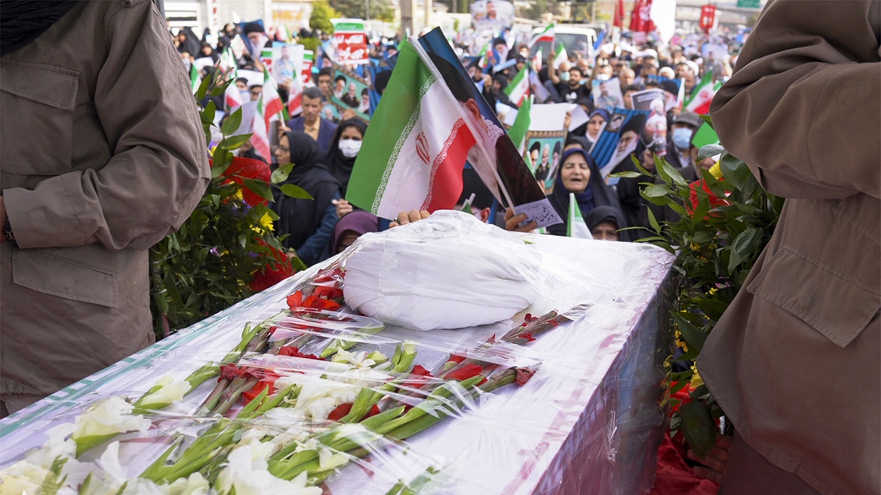 پیکر شهید مویدی در زادگاهش آرام گرفت