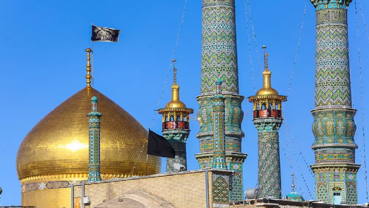 گلدسته‌های حرم حضرت معصومه(س) مرمت می‌شود
