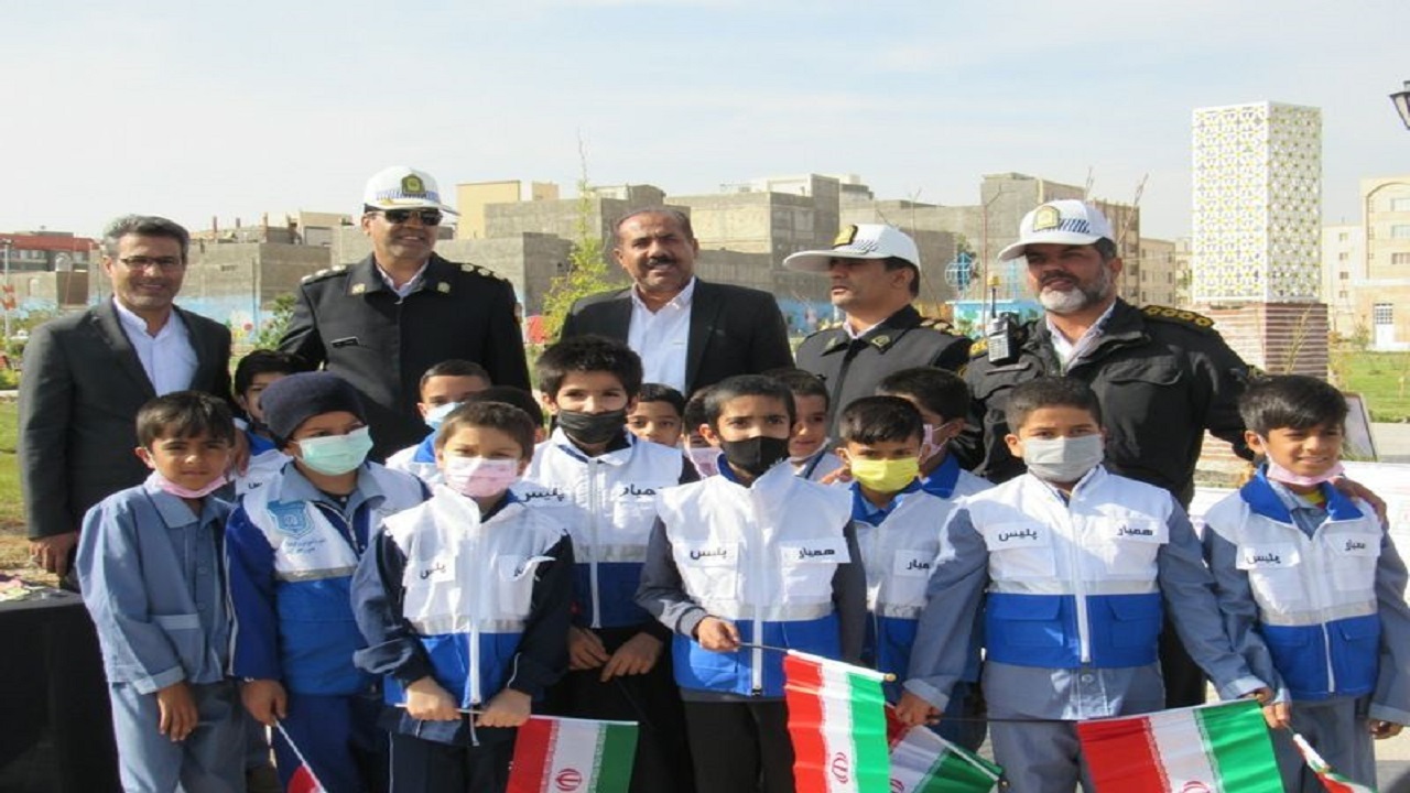 نمایشگاه ترافیکی برای گرامیداشت یادقربانیان حوادث ترافیکی در زاهدان
