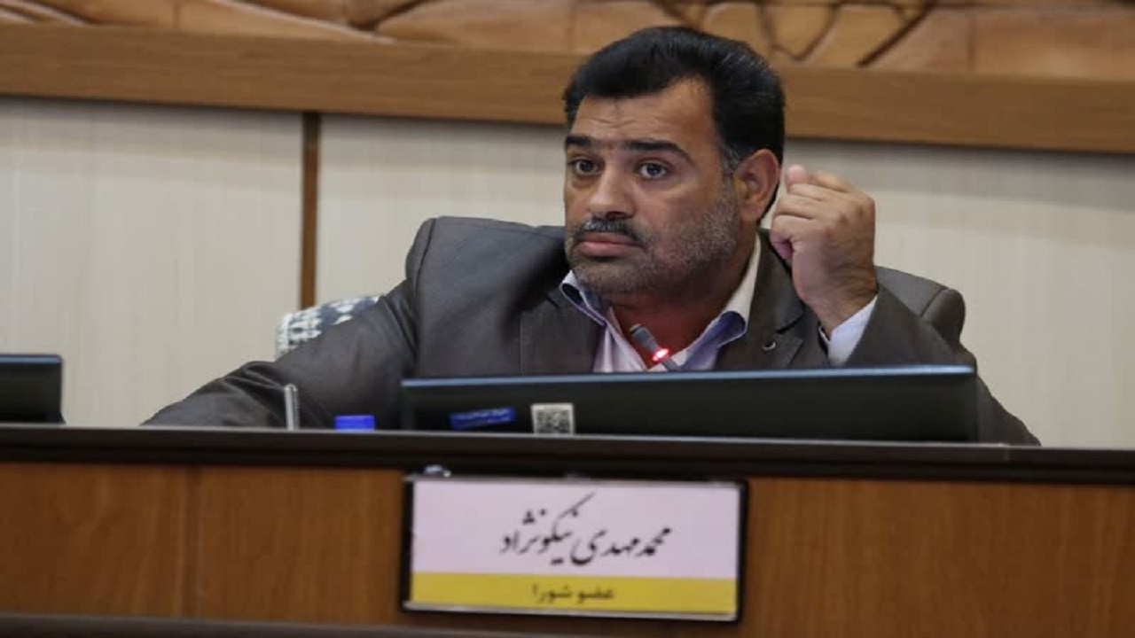 ضرورت تبدیل سامانه ۱۳۷ شهرداری یزد  به مرکز واکنش سریع به معضلات شهری