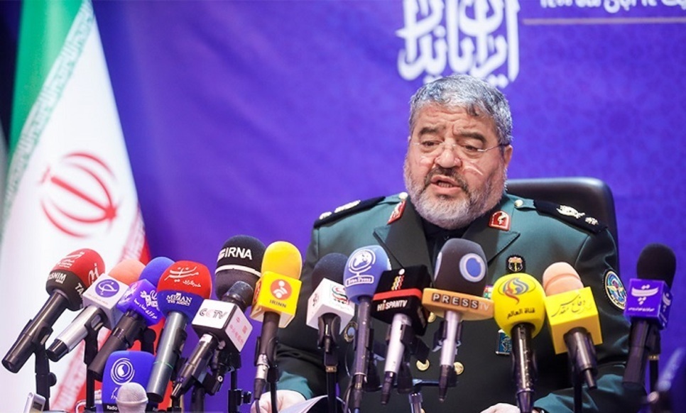 کسانی که برای تلگرام، واتساپ و اینستاگرام فرش قرمز پهن کردند مسئول ناامنی امروزند