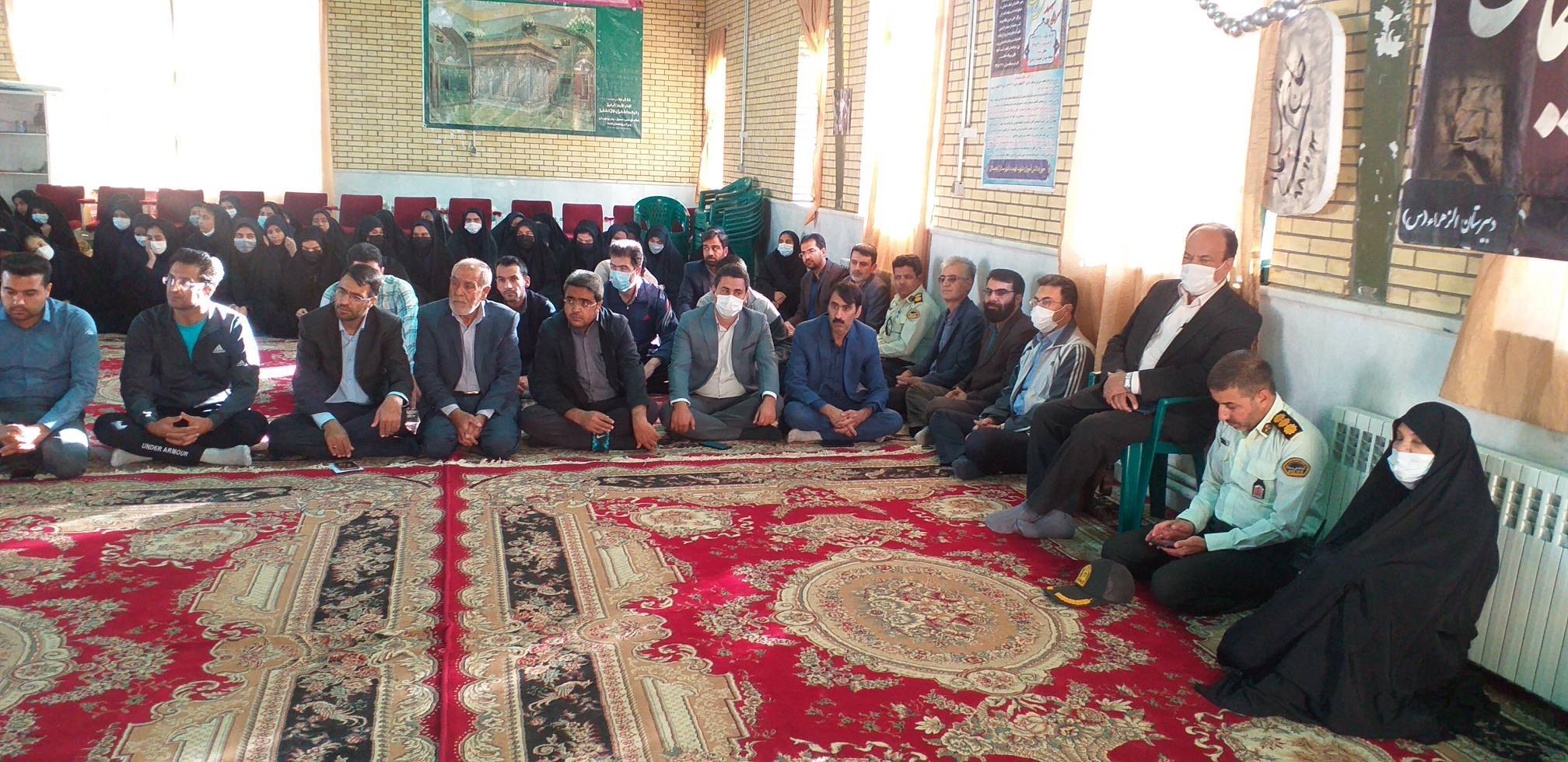 برگزاری همایش پیاده روی در کوهبنان برگزاری همایش پیاده روی در کوهبنان
