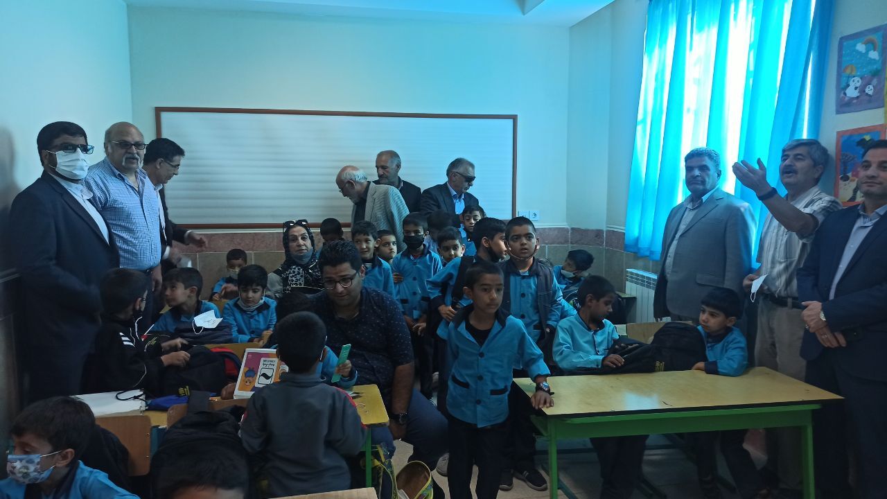 ساخت مدرسه ۶ کلاسه به همت خیران در فردوس