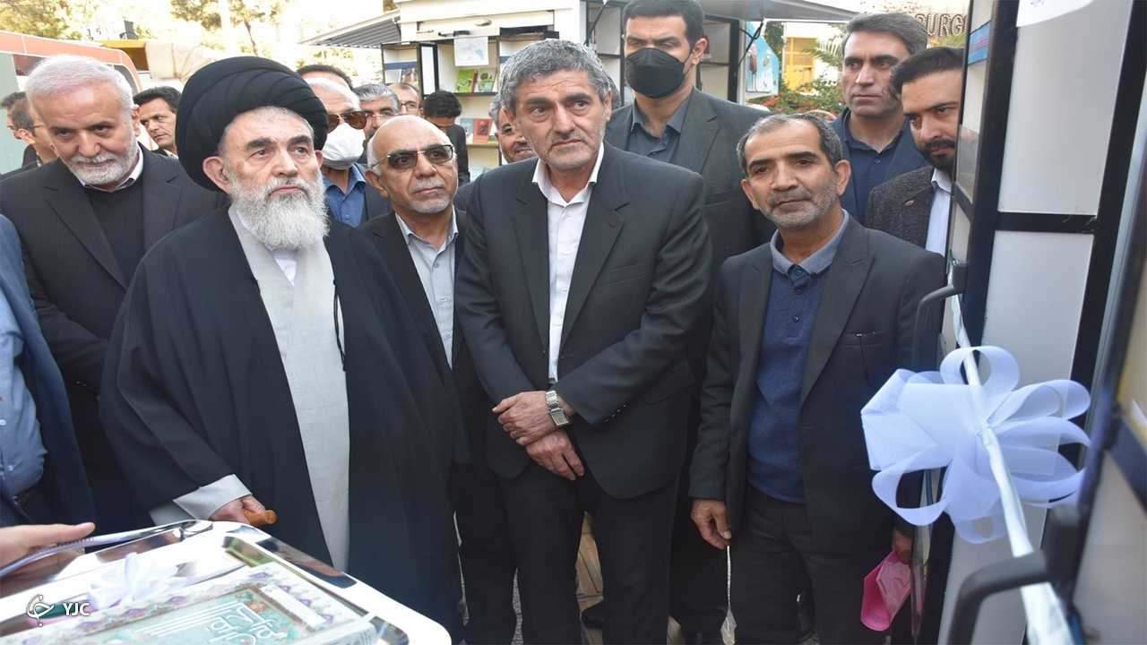 بهره برداری از دو کتابخانه سیار در فارس