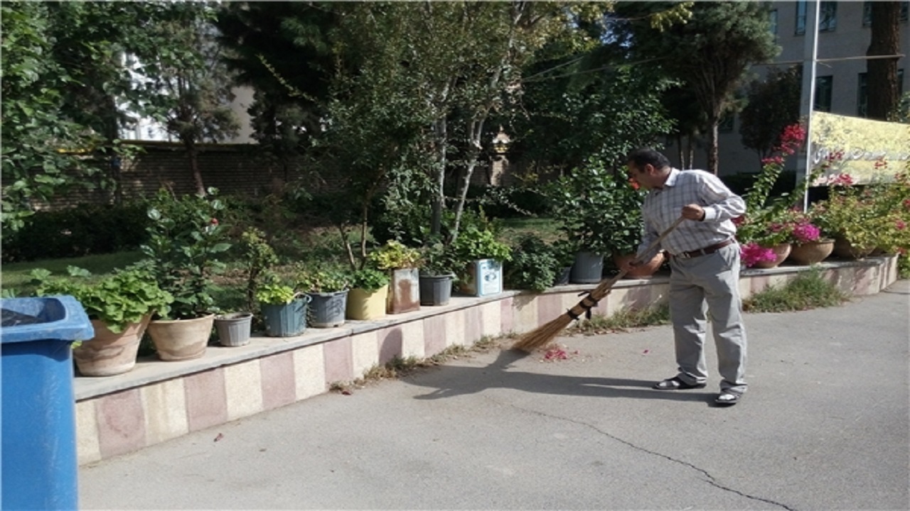کمبود ۱۲۴ بابای مدرسه در اسدآباد