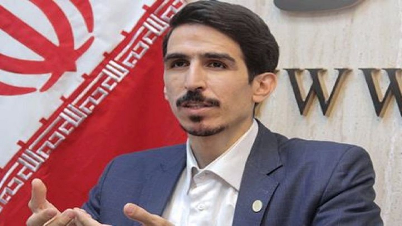 مطالبه مجلس از دولت بالابردن بهره‌وری صنعت برق است