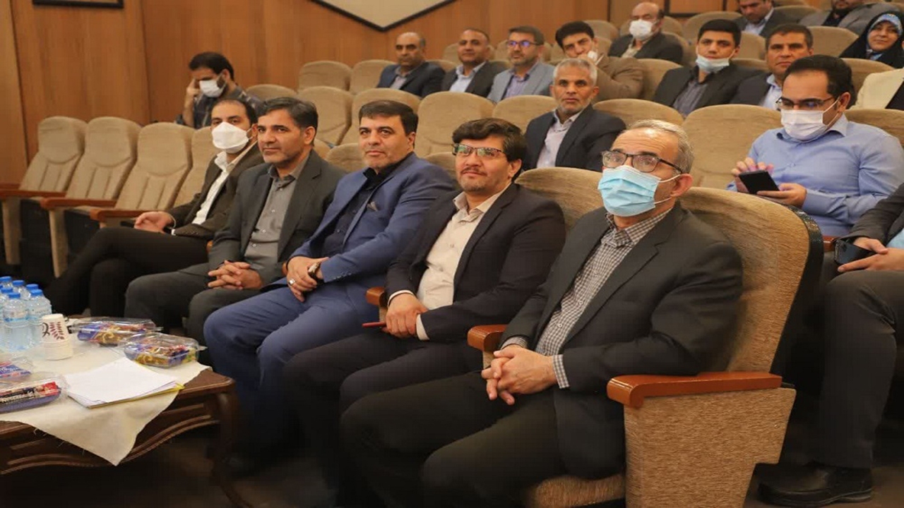 اهمیت بکارگیری مدیریت دانش در شتاب بخشیدن به روند خدمت رسانی در حوزه سلامت