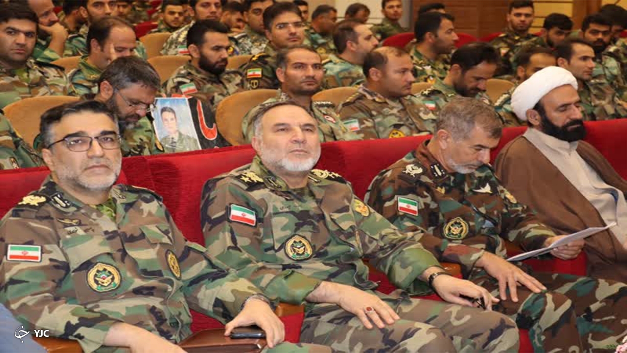 دیدار امیر فرماندهی نزاجا با دانشجویان دوره عالی و مقدماتی در شیراز