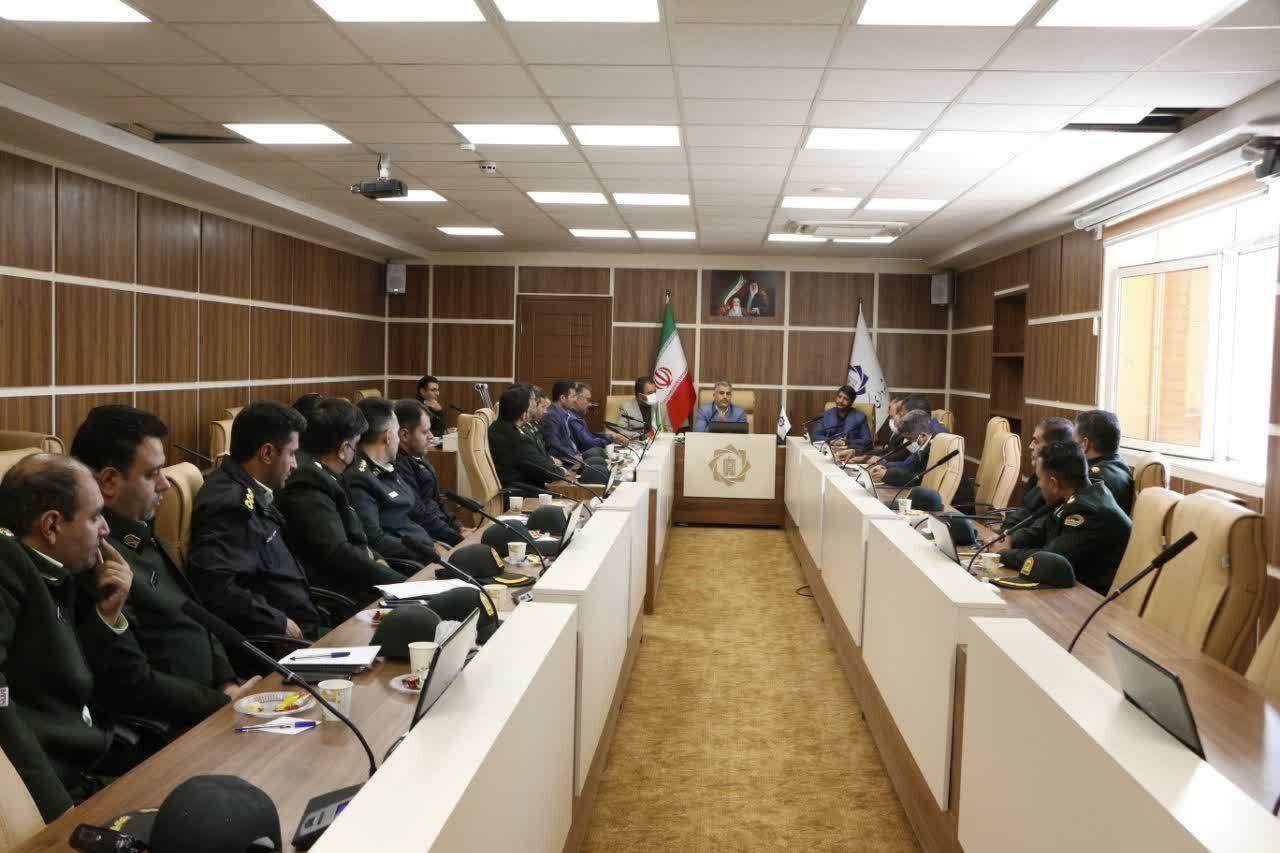 شهرداری برای پلمب کارگاه‌های بازیافتی غیرمجاز اعلام جرم کند