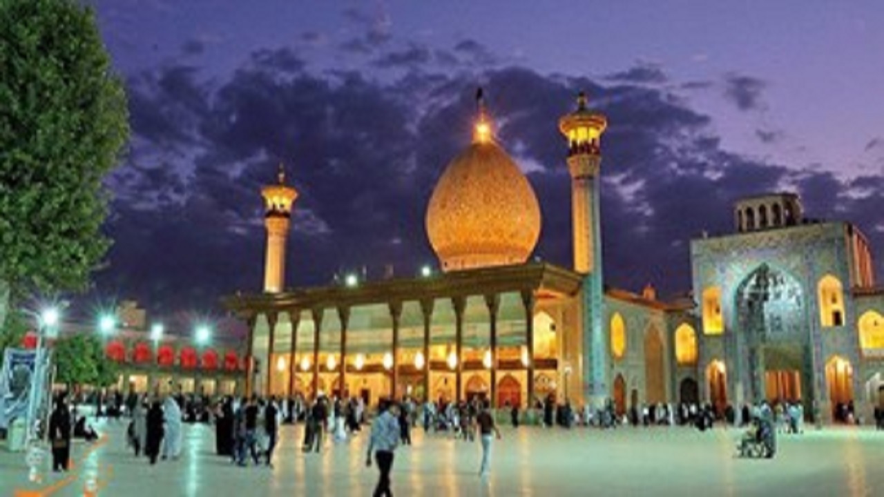 حمله تروریستی به حرم شاهچراغ/ ۱۵ نفر شهید شدند/ اعلام ۳ روز عزای عمومی در فارس + تصاویر