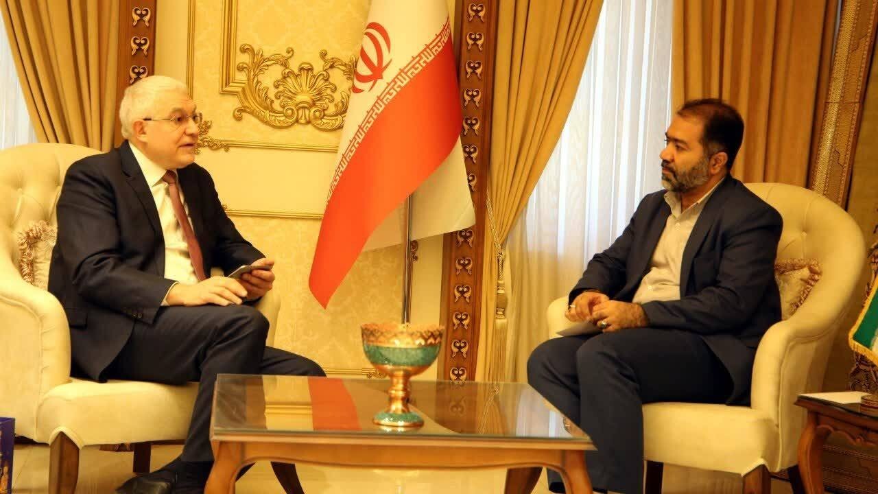 دیدار و گفت و گوی سرکنسول روسیه در ایران با استاندار اصفهان