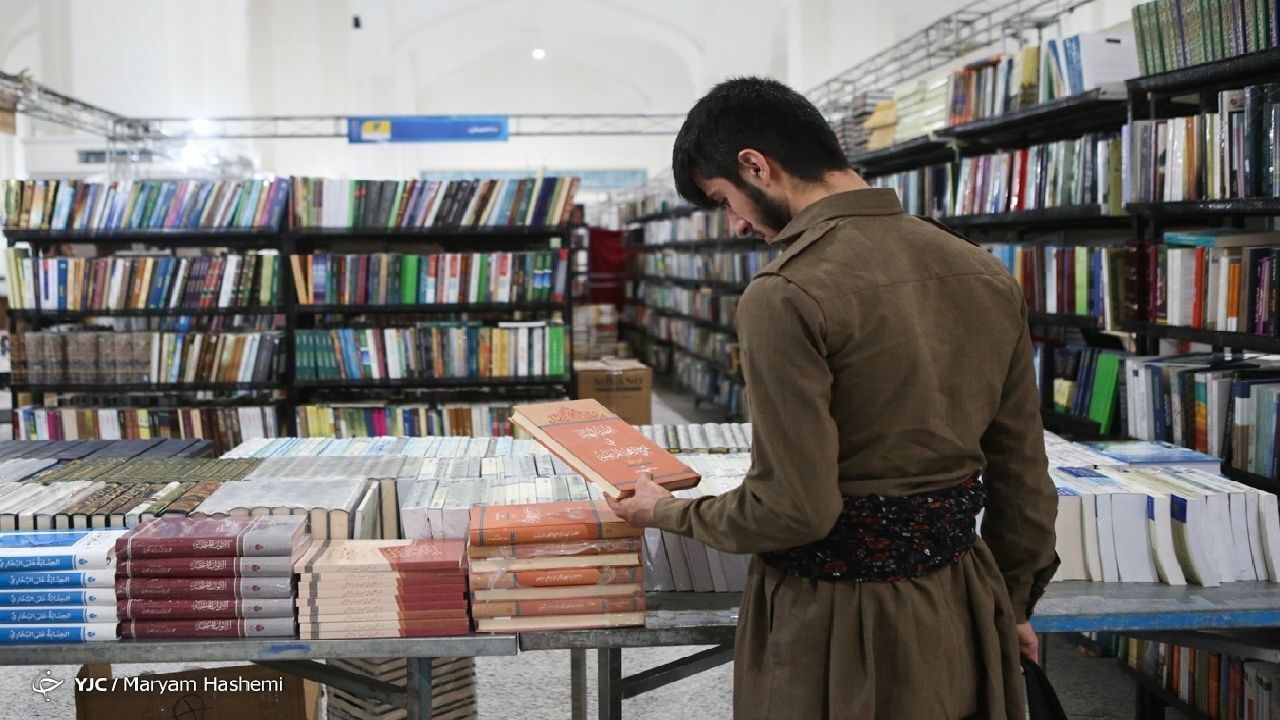 ادبیات و ترجمه دفاع مقدس؛ سرمایه های کشور