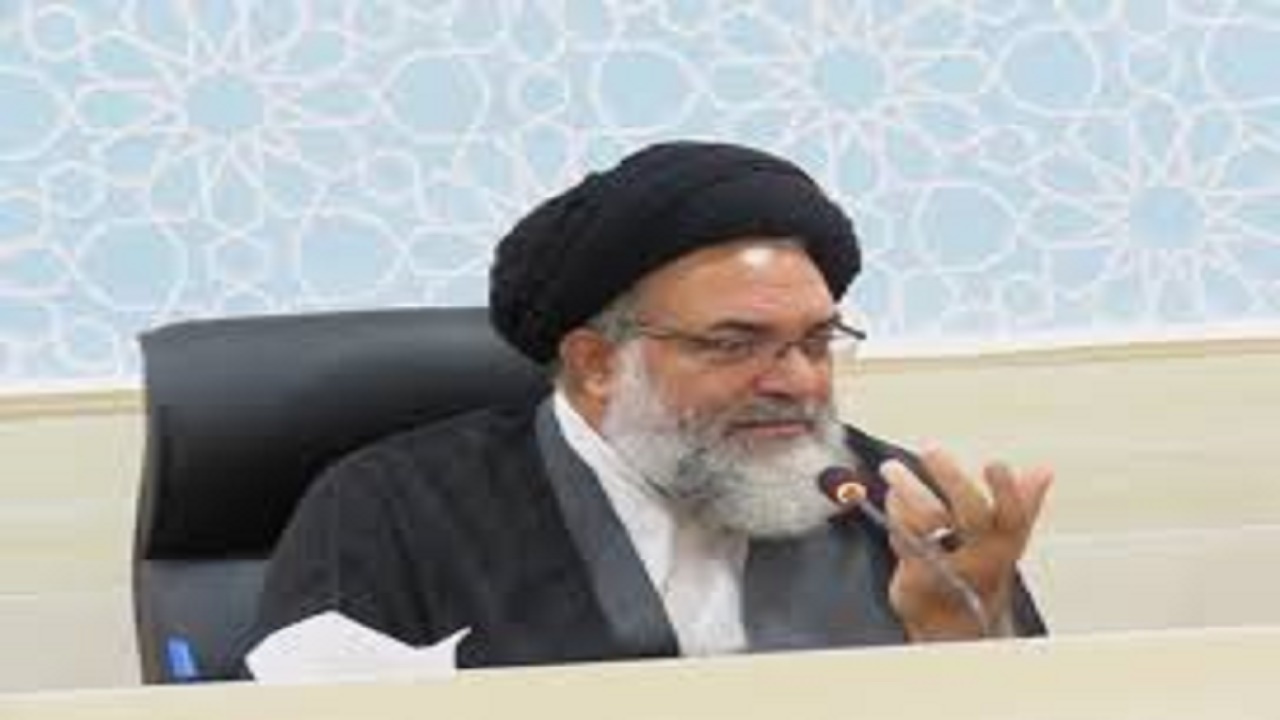 دشمن به دنبال فرار نخبگان از کشور است