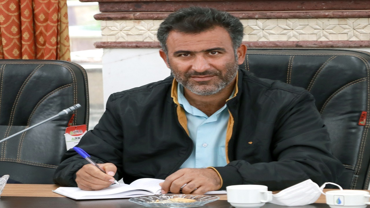 نهال انگور صادراتی در باغات کم بازده قزوین کاشته می‌شود
