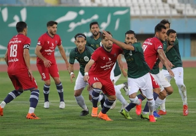 هوادار- استقلال؛ جدال ۲ مربی پرحاشیه در دستگردی/ مس رفسنجان- سپاهان اصفهان؛ نبرد طلایی پوشان با رکورد دار تساوی