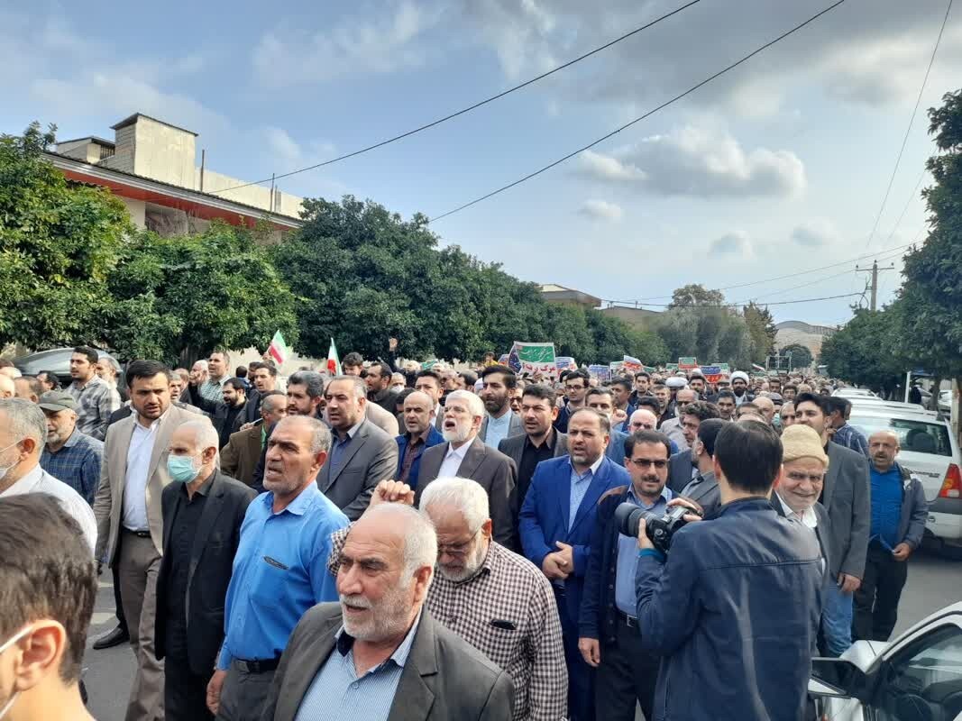 راهپیمایی گلستانی&zwnj;ها در محکومیت حادثه تروریستی در شیراز + فیلم و تصاویر