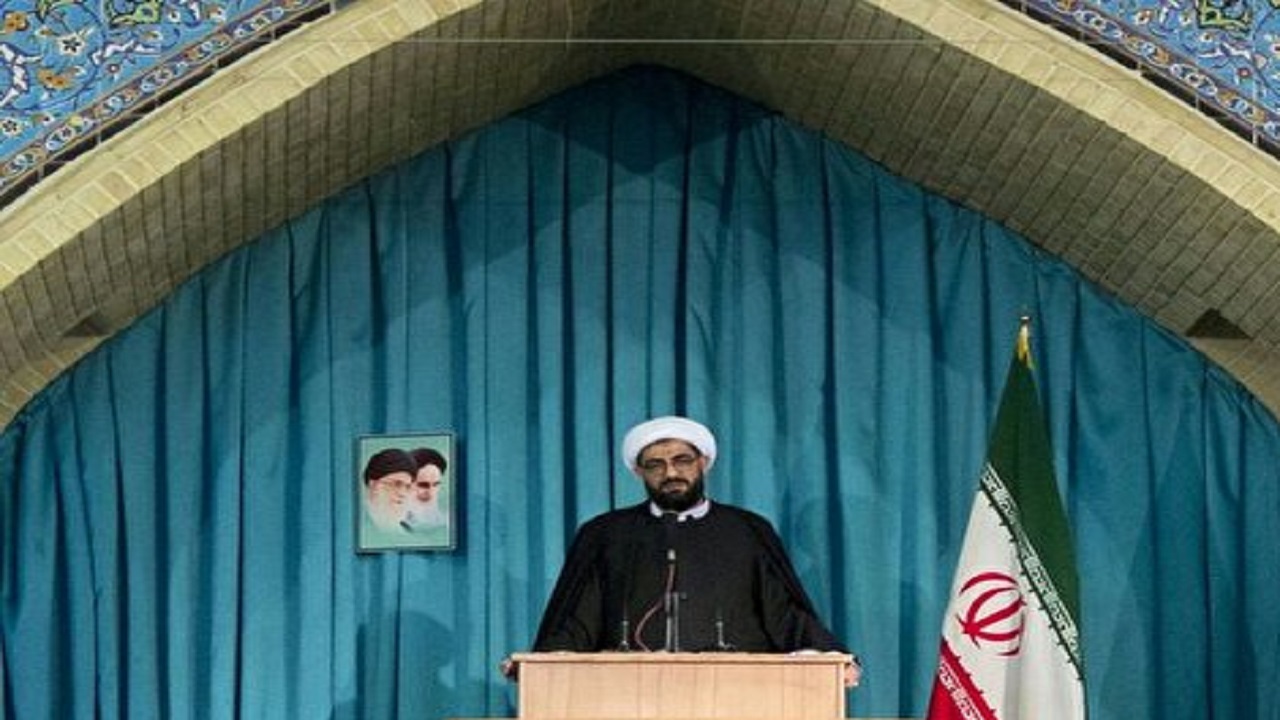 دشمن ایران را مانع سلطه طلبی خود می‌داند