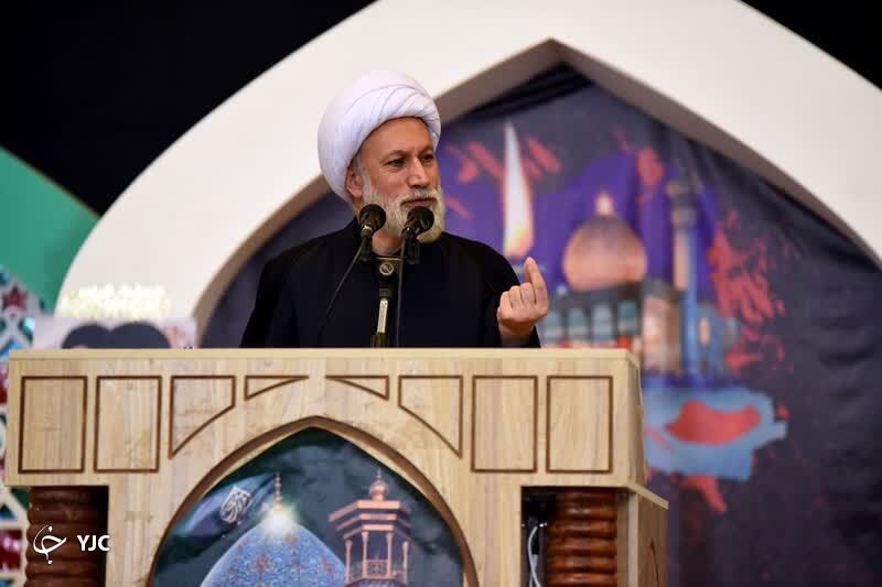 آرتین ۵ ساله سند مظلومیت ملت ایران است
