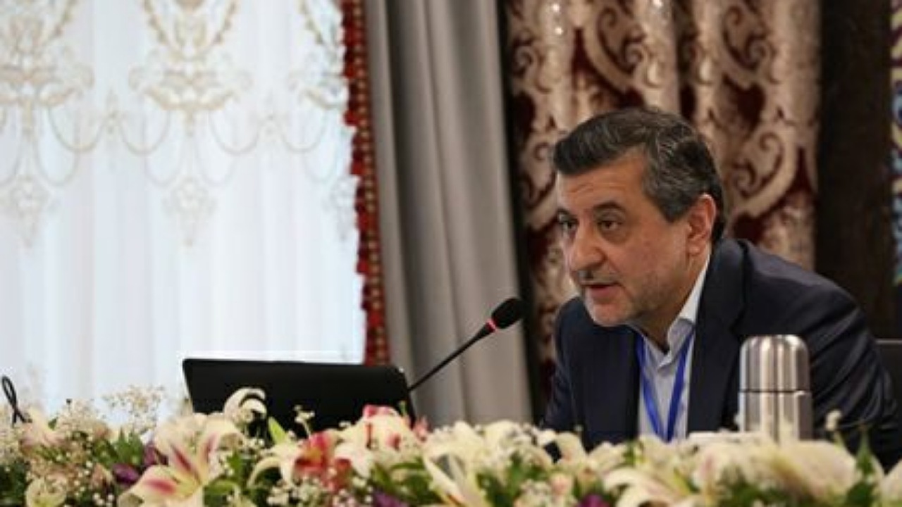 بازنگری آیین نامه‌های آموزشی بر اساس نیاز کشور / انتقال دانشجویان خارج کشور با آزمون صلاحیت