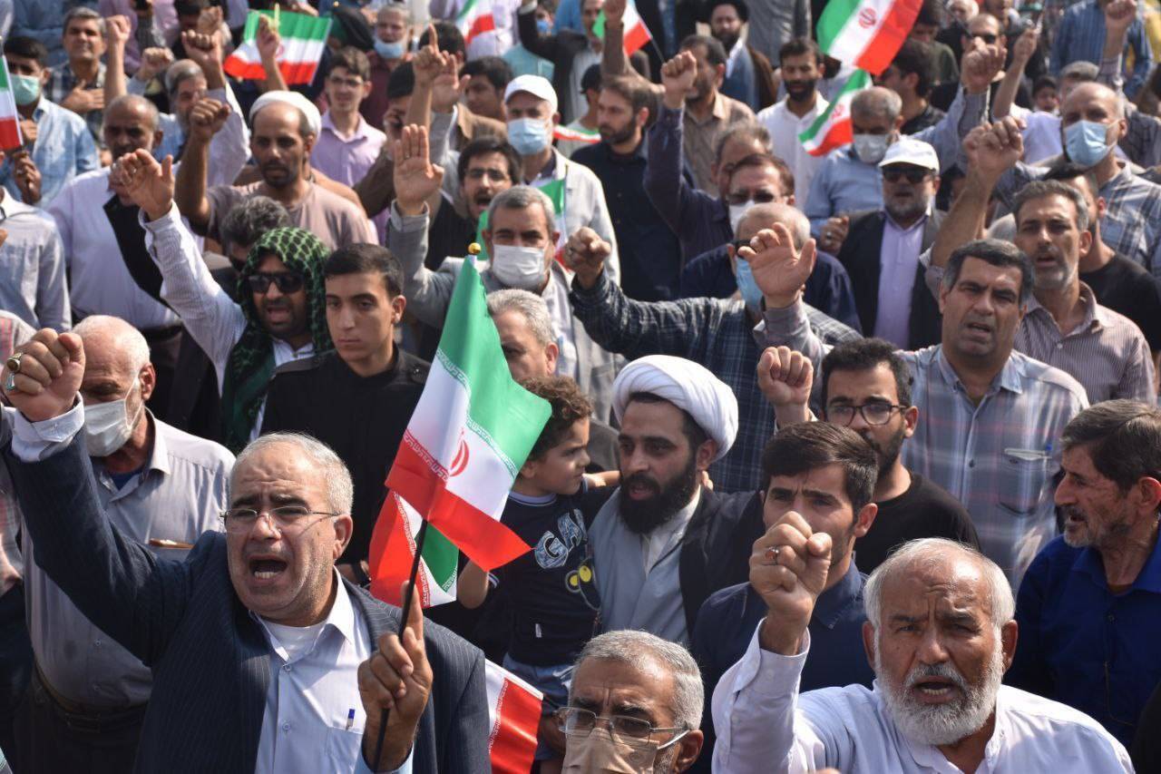 راهپیمایی سراسری کشور در محکومیت به اقدام تروریستی حرم شاهچراغ (ع) + فیلم