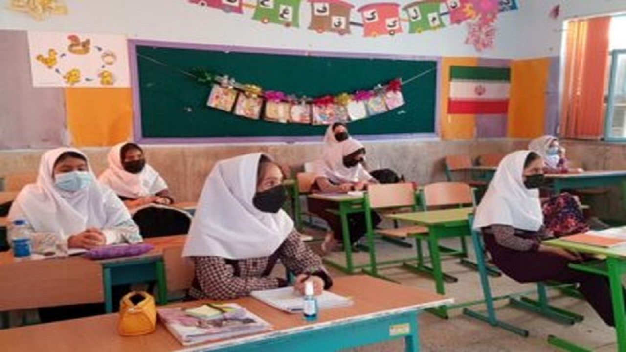 تغذیه رایگان ۳۰۰ هزار دانش‌آموز خراسان رضوی در انتظار تخصیص اعتبار است