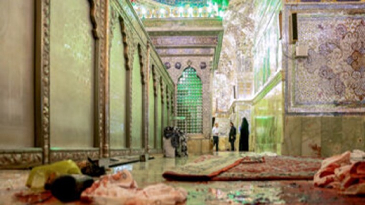 چشم در چشم شیطان!/ روایت خادم حرم شاهچراغ از شب واقعه