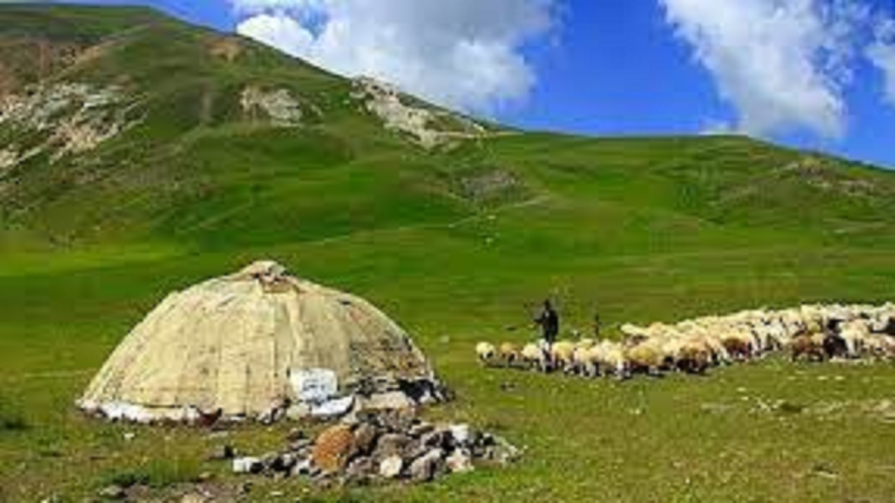 ضرورت تلاش دستگاه‌های اجرایی برای خدمت‌رسانی به عشایر استان اردبیل