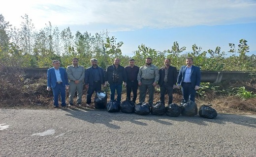 پاکسازی پسماند در روستای شادخال شفت