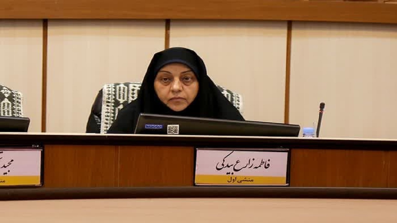 مشاور پشتیبان خانواده همراه زوج‌های جوان