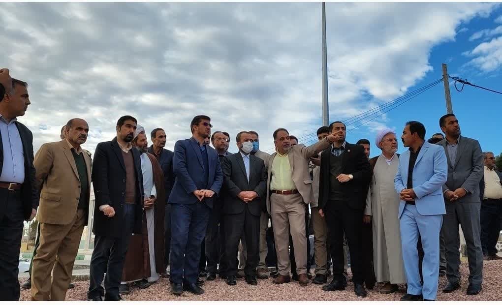 بازدید استاندار از میدان ورودی آرین شهر