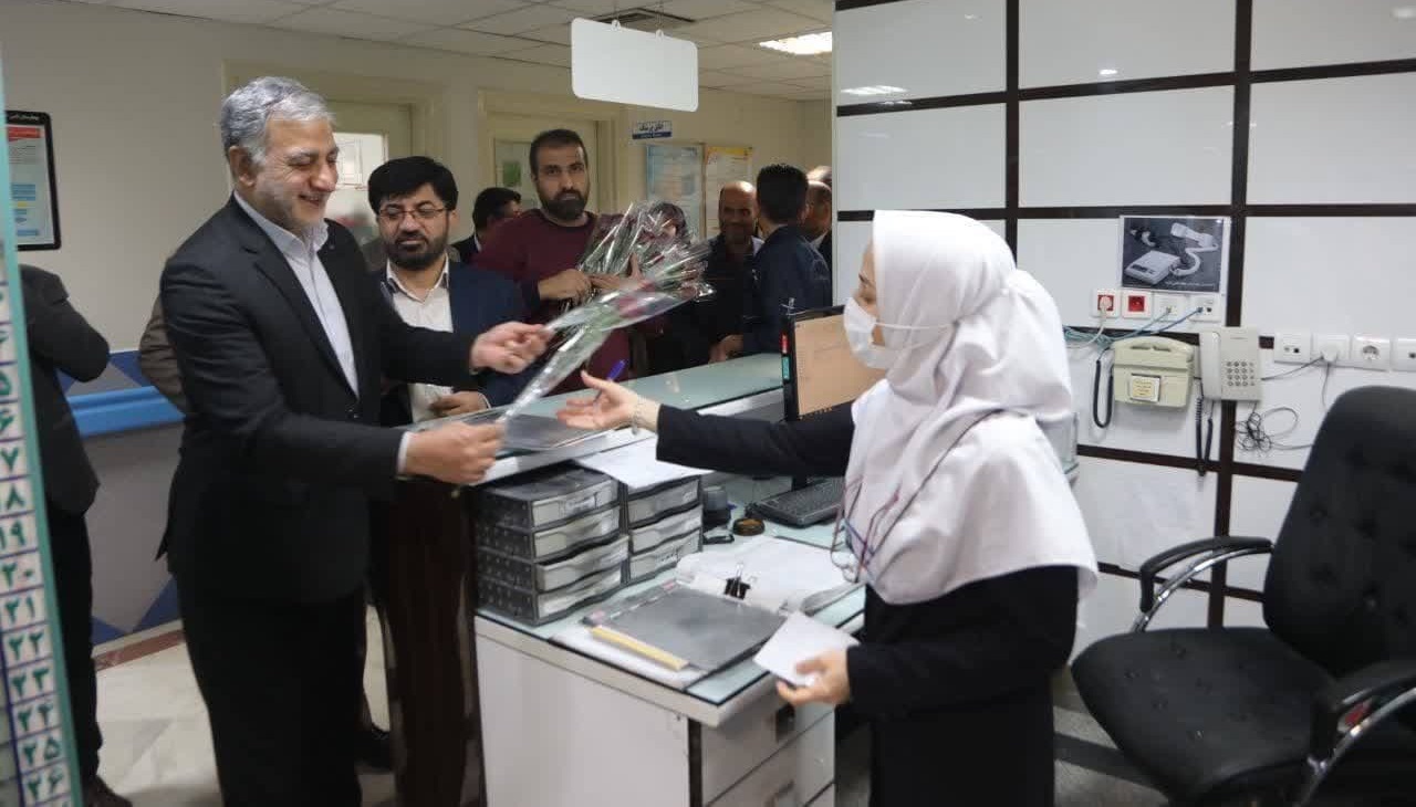 تجلیل از پرستاران بیمارستان امام خمینی اراک