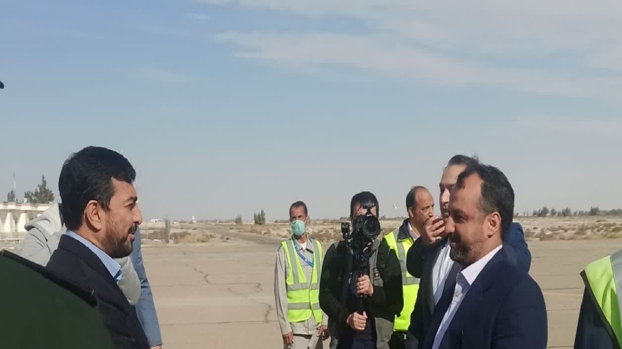 وزیر امور اقتصاد و دارایی وارد زابل شد