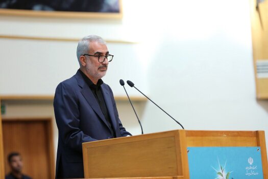 ضرورت نگاه آینده‌نگرانه به مسائل کشور و برنامه‌ریزی برای نسل جدید