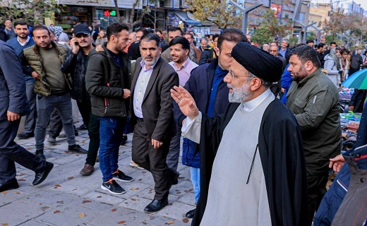بازدید رییس جمهور از بازار سنندج