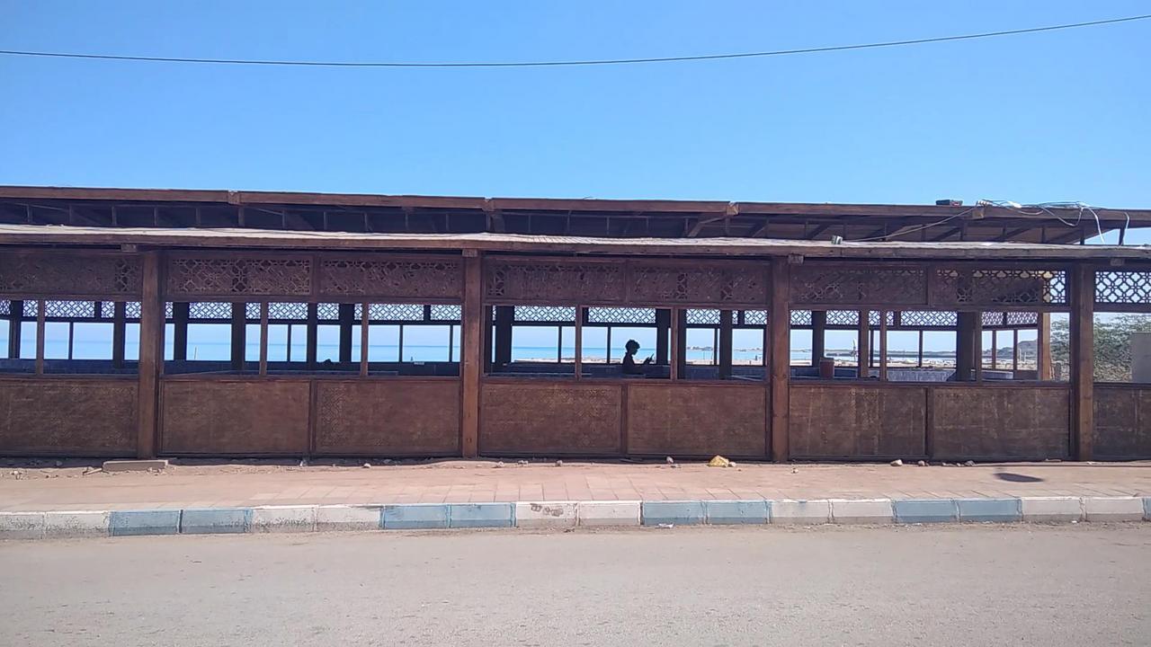 پیشرفت ساخت ۹۵ درصدی بازارچه سنتی ماهی و میگو جزیره هرمز