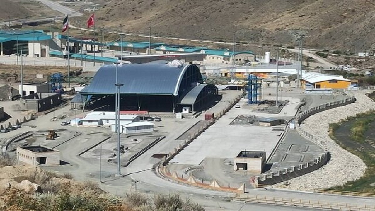سرمایه گذاری۳۰۰ میلیارد تومانی برای پایانه مرزی رازی