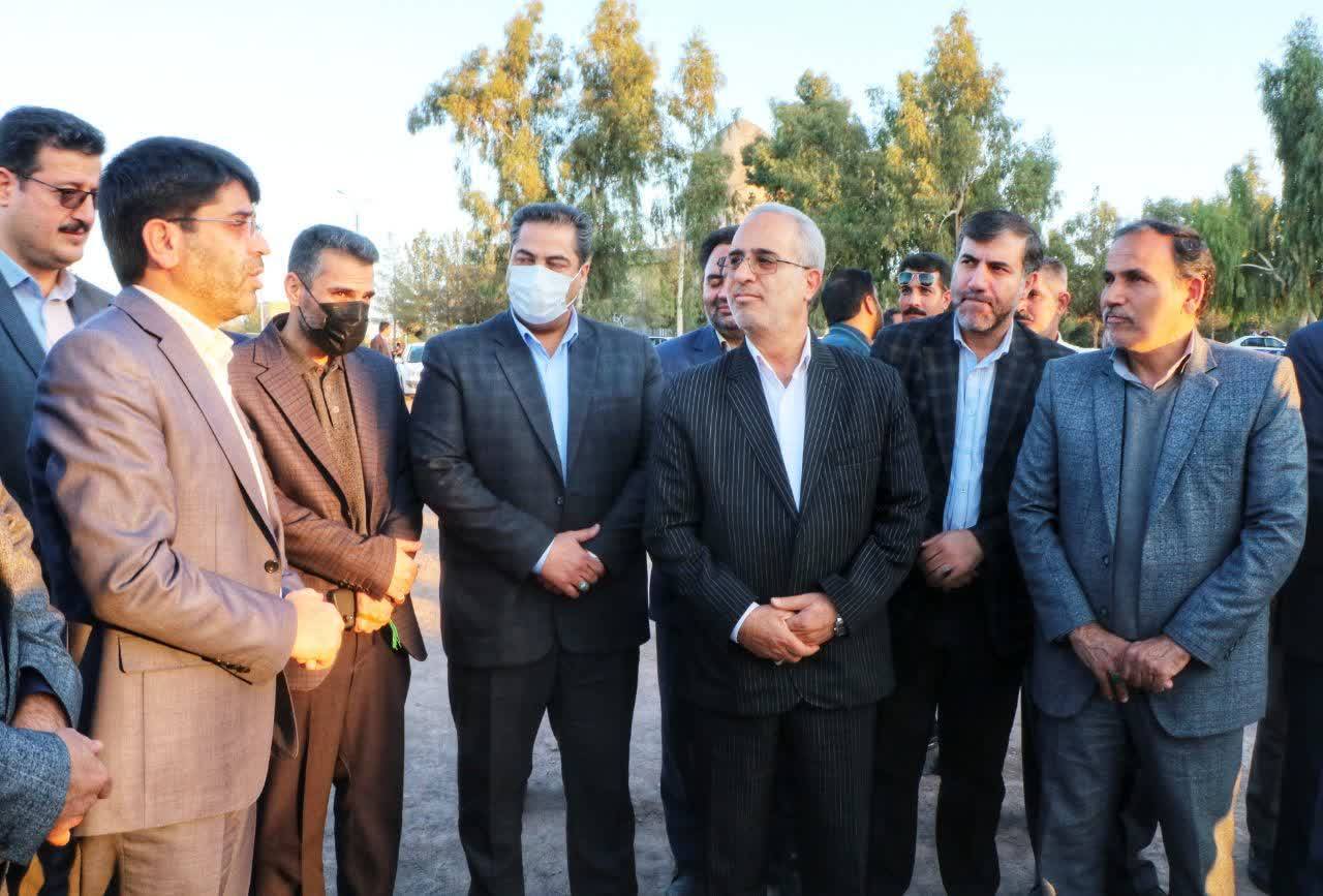 کلنگ&zwnj;زنی چندین پروژه ورزشی در رفسنجان