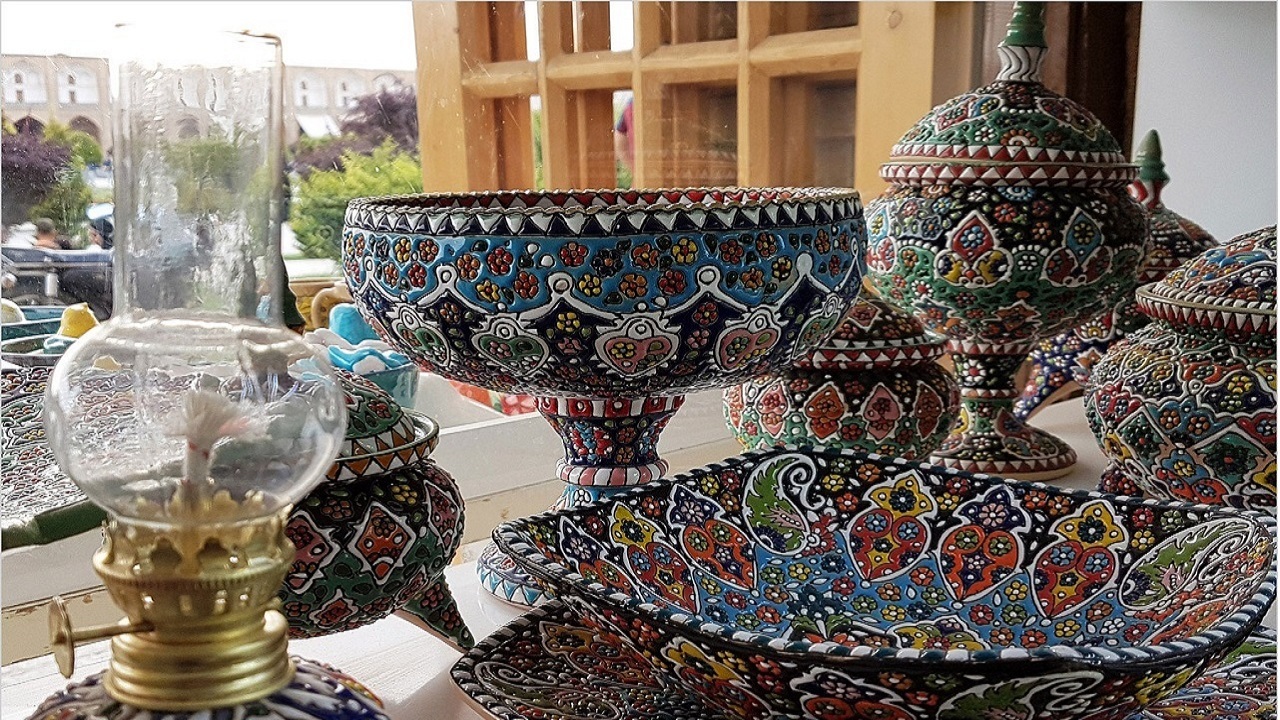 اسدآباد قطب دوم سفال در استان همدان