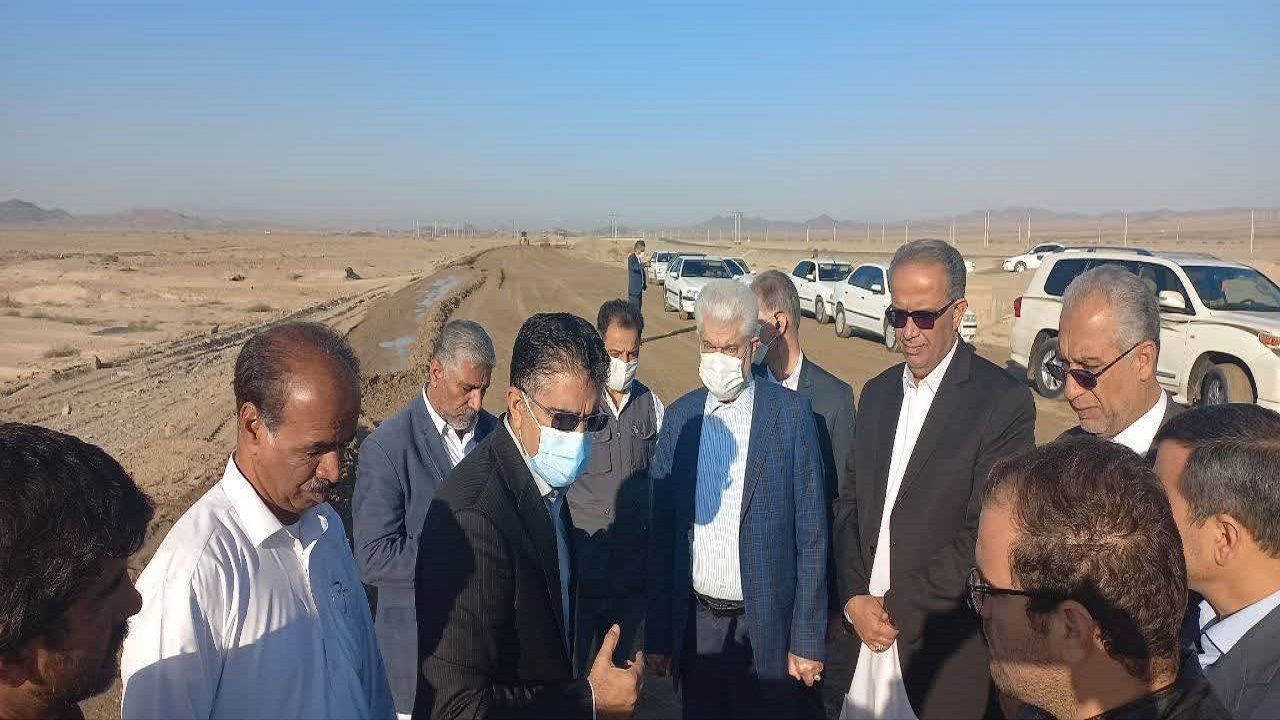 بازدید نمایندگان مجلس شورای اسلامی و معاون استاندار سیستان و بلوچستان از پروژه‌های راه و مسکن