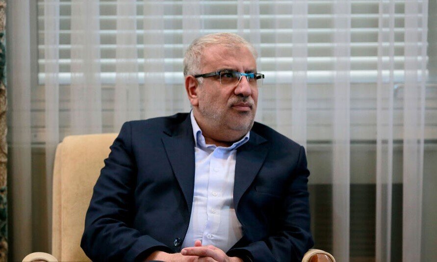 مذاکرات تلفنی وزرای نفت ایران و ونزوئلا در خصوص توسعه همکاری‌های دو کشور