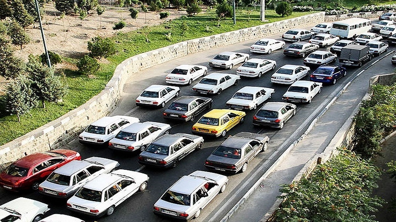 محور کندوان و آزادراه تهران – شمال یکطرفه شدند