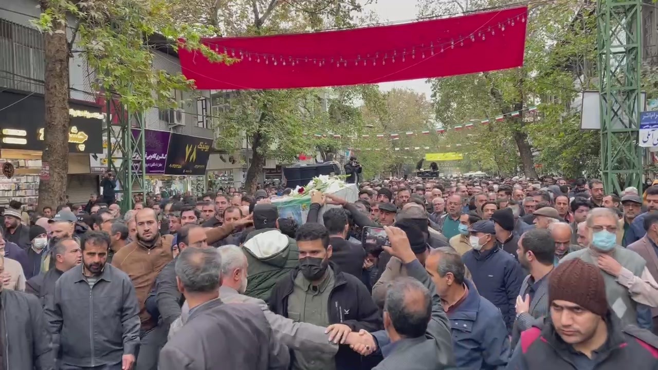تشییع پیکر شهید مدافع امنیت در ساری + فیلم