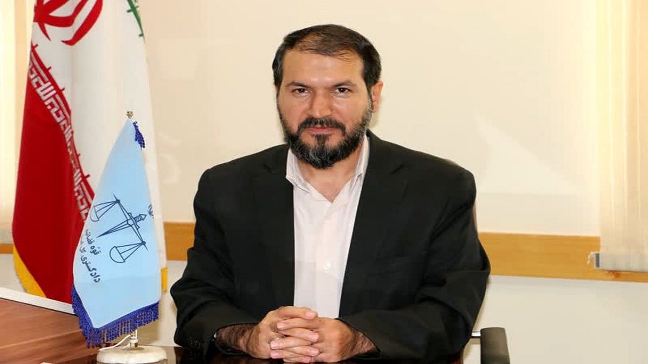 حمایت از تولید و رفع موانع از مهم‌ترین برنامه‌های ستاد اقتصاد مقاومتی تاکستان است