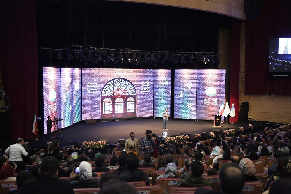 اختتامیه فصل سوم برنامه تلویزیونی &laquo;میدون&raquo; با حضور کار آفرینان برگزارشد