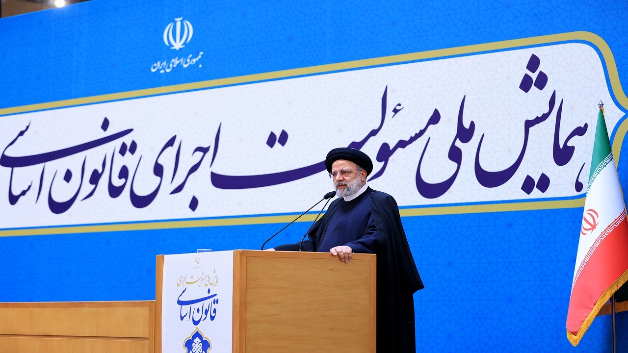 قانون اساسی جمهوری اسلامی ایران هیچ بن‌بستی ندارد