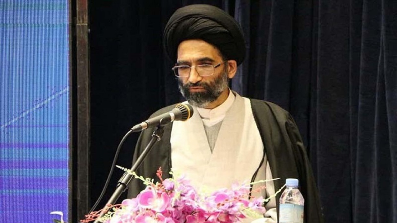 املاک وقفی برخی امامزادگان کاشان توسط افرادی تصرف شدند