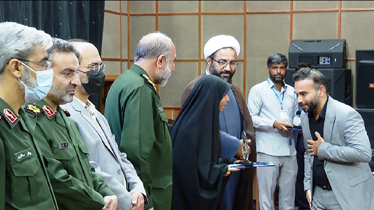 برگزاری همایش طلایه داران اقتصاد مقاومتی در هرمزگان