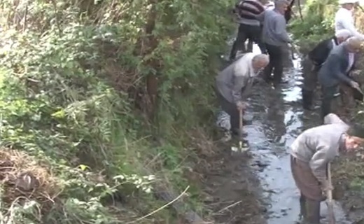 آغاز لایروبی انهار کشاورزی روستا&zwnj;های املش