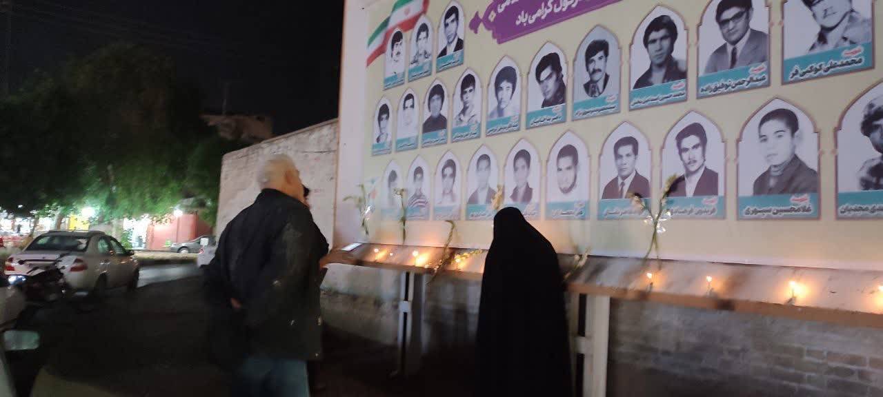 واکنش مردم دزفول به جسارت اغتشاشگران به تصاویر شهدای انقلاب + تصاویر