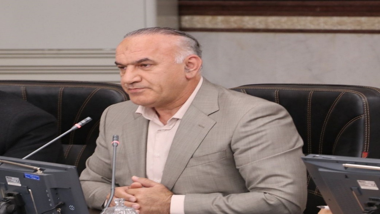 ورود مرغ به قزوین تنها برای نژاد آرین مجاز است